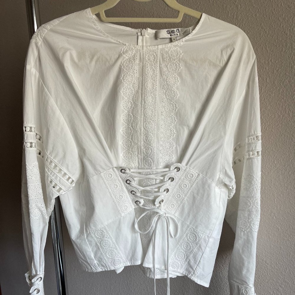 WHITE LACE FAUX CORSET TOP